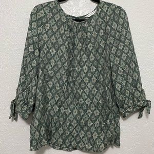 NWT- Christopher & Banks- Starburst Green Top